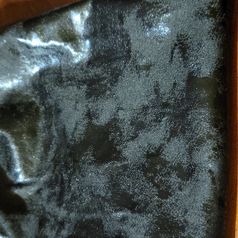 Girl's Shiny Black Costume Pants Bows Pleated Cuffs Sz 8 - Picture 3 of 5